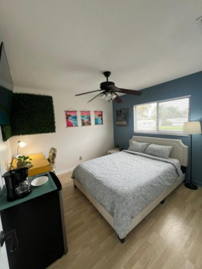 1 Mega Comfy Room waiting for you